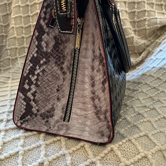 Arcadia Italian black patent leather bag with snakeskin sides - Picture 4 of 10